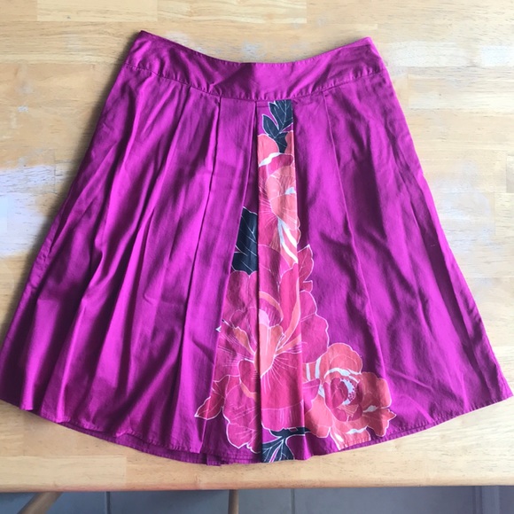 St. John's Bay Dresses & Skirts - St. John’s Bay Floral Skirt